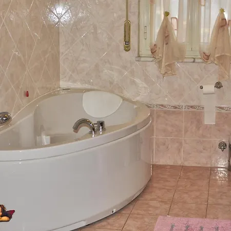 Borgo Degli Angeli 3* ארקולה